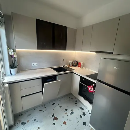 Pirin 30 2br In Citycenter Appartement