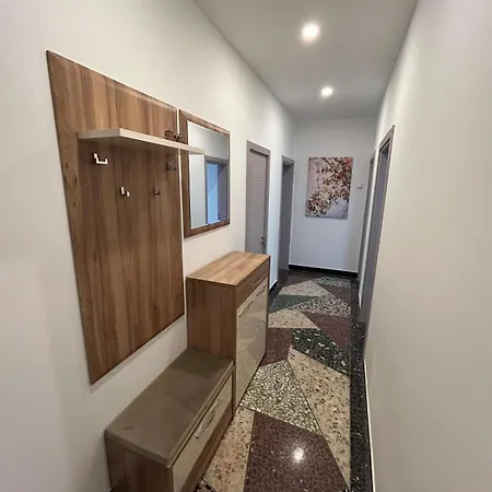 Pirin 30 2br In Citycenter * Varna