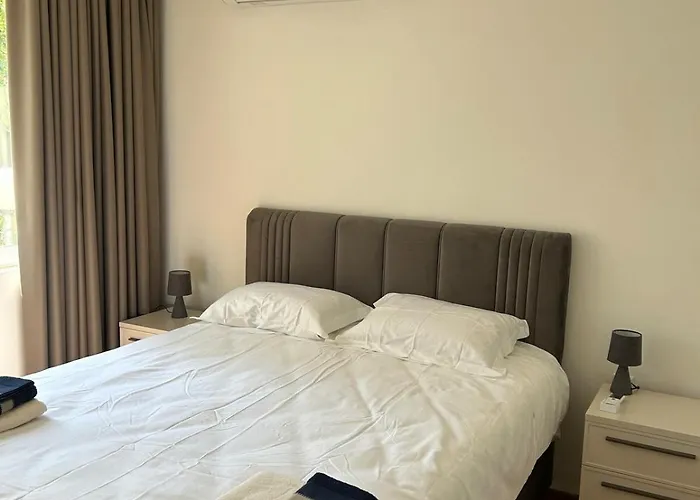 Pirin 30 2br In Citycenter Varna